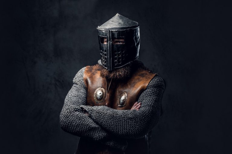 The Role of Articulated Joints in Late Medieval Plate Armor